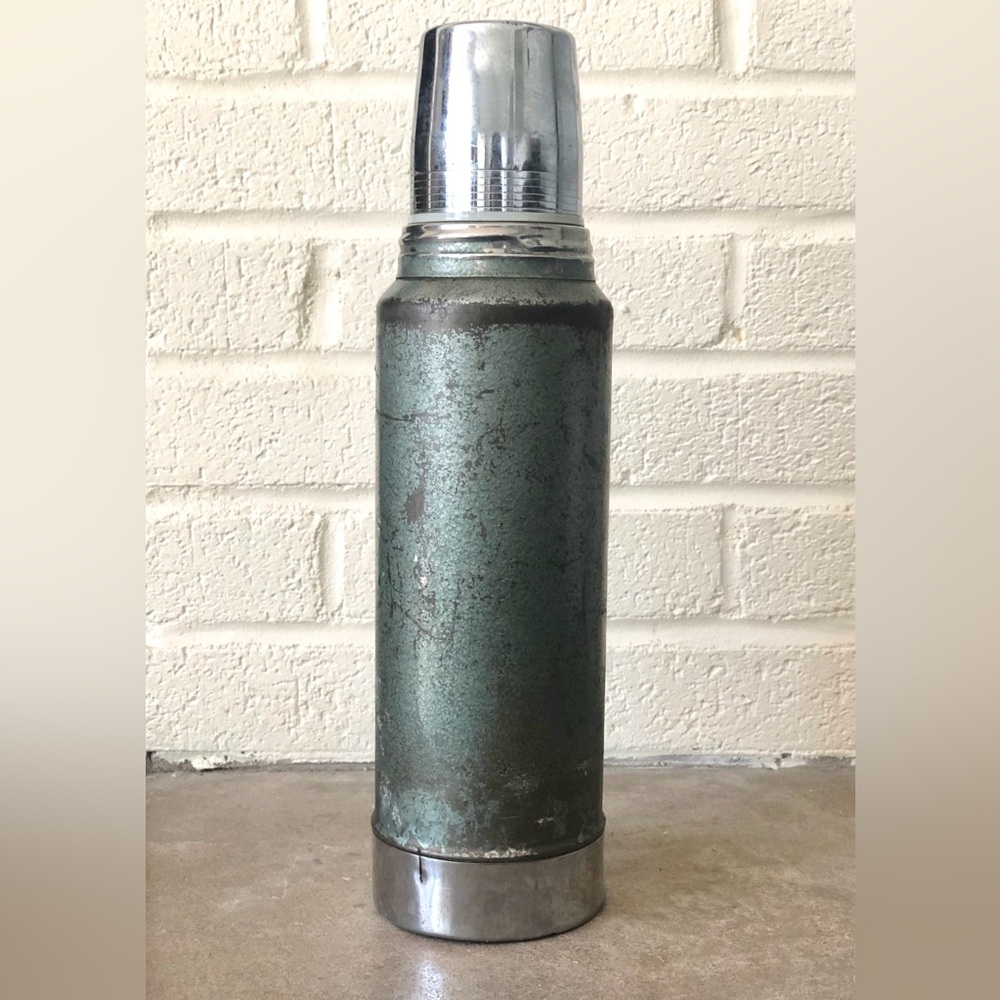 VINTAGE STANLEY Aladdin Green Stainless Insulated Thermos QT